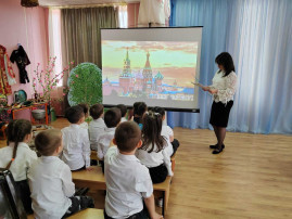 У ребят прошло занятие "Москва - столица России" У ребят прошло занятие "Москва - столица России".